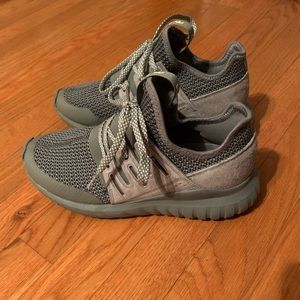 Adidas Tubular Sneakers